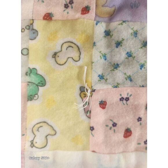 Soft flannel baby blanket. Homemade tied quilt - Picture 6 of 10